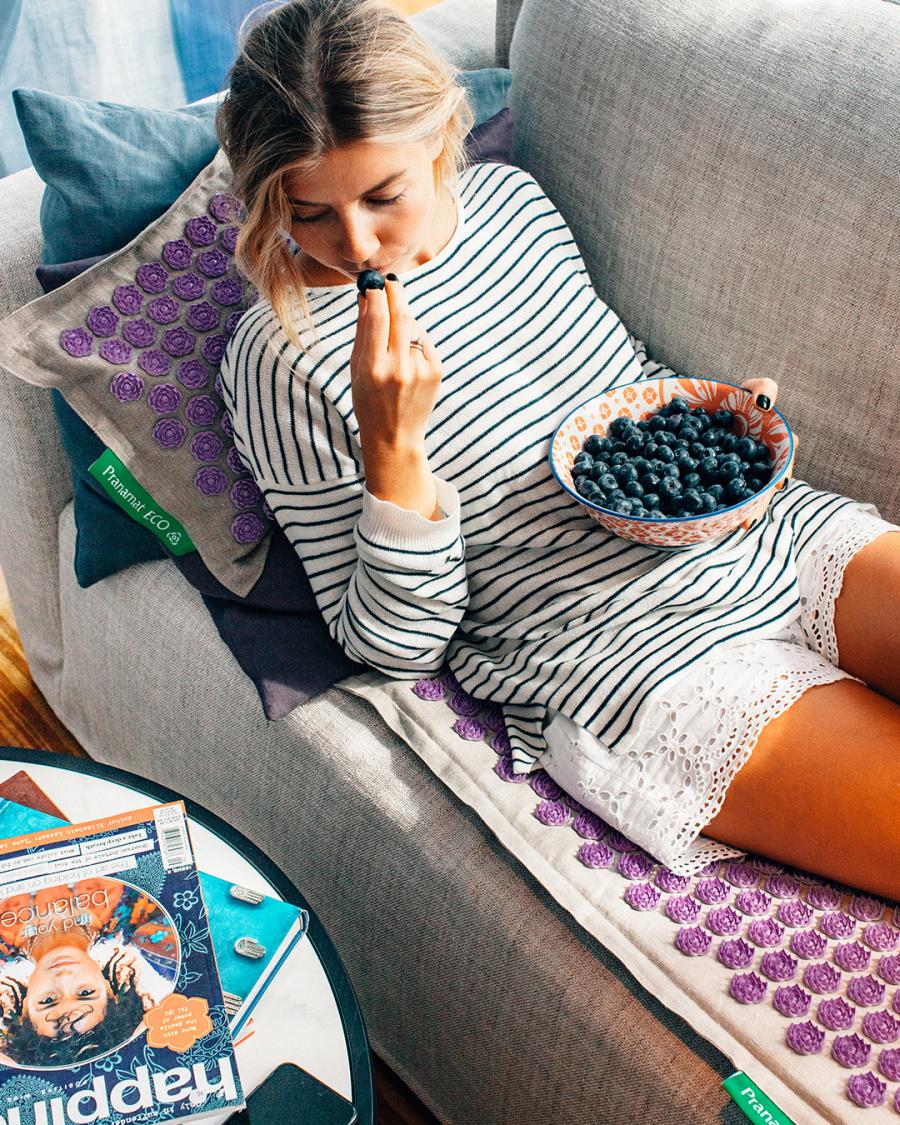 Pranamat ECO rinkinys (Kilimėlis + Pagalvė + Mini + XL Rankinė) Natūrali / Violetinė